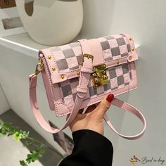 Bird in Bag - Popular bags female new fashion casual lattice crossbody bag small square bag Plaid Rectangular Shoulder Bag With Adjustable Strap, Trendy Plaid Shoulder Bag, Trendy Plaid Square Shoulder Bag, Popular Bags, Street Trends, Sewing Thread, Bird In Bag, Square Bag, Small Bags