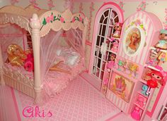 Magical Mansion, Barbie Bedroom, Barbie Playsets, Barbie 90s, Barbie Diorama, Barbie Doll House, Barbie Toys, Barbie Diy, Beautiful Barbie Dolls