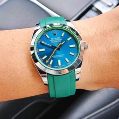 Thanks for sharing, Brother! Your Milgauss Z-Blue looks amazing on Everest Bands Green Rubber.💚 Customize your Rolex today! 
.
.
.
#everestbands  📸 @archihorologist Rolex Rubber Strap, Rolex Sky Dweller Blue, Rolex Blue, Rolex Explorer Ii Rubber Strap, Rolex Blue Dial