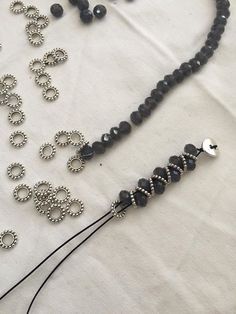 Jewelry Techniques, A Necklace, Diy Schmuck, Sea Glass Jewelry, Bijoux Diy, Beaded Jewelry Diy, Jewelry Patterns, Jewelry Projects