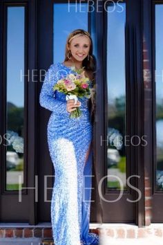 This dress is absolutely gorgeous. It's as pictured. It sparkles in every angle. Flirty Style, Latest Trends, On Sale, Prom Dresses, Prom, Sparkle