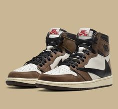 Tenis Jordan 1, Jordans Travis Scott, Travis Scott Sneakers, Jordan 1 Dark Mocha, Travis Scott Shoes, Travis Scott Jordan 1, Nike X Travis Scott, Shoes Sneakers Jordans, Nike Air Jordans