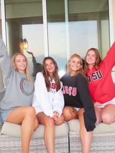 San diego state zura roomies #sandiegocalifornia #sdsu #college #collegelife #sandiegostate San Diego College Aesthetic, San Diego State University Aesthetic, Sdsu College Aesthetic, Sdsu Aesthetic, College Things, Future Aesthetic, Siblings Goals