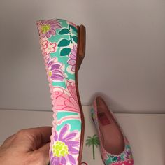 Vintage, Rare Find Authentic Lp Flats. Leather Sole. Never Worn Outside. See Photos For Details. Vintage Lilly Pulitzer Prints, Lily Pulitzer Dress Vintage, Multicolor Spring Slip-on Espadrilles, Vintage Lilly Pulitzer, Vintage Lilly Pulitzer 1960s, Lilly Pulitzer, Loafer Flats, Ballet Flats, Flat Shoes Women