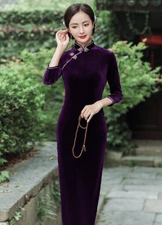 Purple Qipao Purple Qipao, Cheongsam Dress Long, Purple Silhouette, Modern Qipao, Qipao Cheongsam, Violet Dresses, Qipao Dress, Cheongsam Dress, Chinese Dress