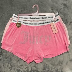 Juicy Couture Pink Rhine Stone Shorts & Baby Pink Juicy Couture Logo: Juicy Couture Outfits, Xiaohongshu Outfits, Juicy Couture Clothes, Juicy Couture Logo, Pink Juicy Couture, Outfits Y2k, Couture Outfits, 2000s Fashion, Dream Clothes