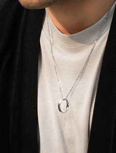 Help provide clean water to communities around the world 💦 The Water Heritage Pendant Necklace is a perfect blend of our Heritage Ring and our diamond cut Cable Chain. Now available in 3 lengths and your choice of chain material. 18inch and 24inch Stainless Steel Chains are available NOW. 22inch Sterling Silver is available for pre-order only. -10% of the proceeds provides clean water, hygiene and sanitation education to those in need, all over the world. See Your Impact for more information. F M Ring, Ring Necklace Men, Pop Jewelry, Streetwear Jewelry, Ring Holder Necklace, Bracelet Pack, Wedding Ring Necklaces, Neck Accessories, Limited Run