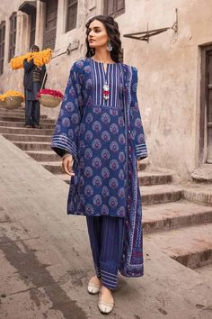 Gulahmed CL 32425 B Vintage Garden Lawn Collection Summer Floral Print Unstitched Cotton Suit, Elegant Unstitched Cotton Summer Suit, Elegant Summer Unstitched Cotton Suit, Patterned Printed Lawn Suit For Eid, Traditional Patterned Lawn Suit For Summer, Unstitched Patterned Lawn Suit For Summer, Patterned Lawn Suit With Dabka Embroidery, Traditional Summer Patterned Lawn Suit, Patterned Cotton Lawn Suit With Dabka