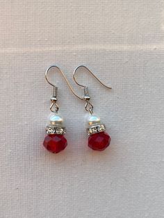 This Dangle & Drop Earrings item by Jewelrybynatb has 4 favorites from Etsy shoppers. Ships from Lorain, OH. Listed on May 14, 2024 Cheap Red Jewelry With Silver Beads, Red Pearl Earrings, Diy Red Earrings, 2022 Jewelry, Handmade Wedding Jewellery, Diy Earrings Easy, Diy Jewelry Rings, Red Jewel, Red Pearl