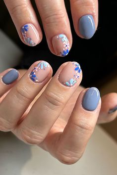 50 Fresh Spring Nail Designs For 2024: Bloom with Style Spring Flower Nails, Nail Designs For Short Nails, Designs For Short Nails, April Nails, Floral Nail Designs, Cute Nail Art Designs