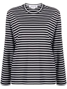 striped long-sleeve cotton T-shirt from COMME DES GARÇONS COMME DES GARÇONS featuring black/white, cotton, horizontal stripe print, crew neck, long sleeves and straight hem. Size Info STANDARD Color Detail White Made In Japan Material Cotton 100% Season One Fall-Winter Season Two Fall-Winter Product t-shirts and polos Brand Comme Comme Size And Fit This piece fits true to size. We recommend you get your regular sizeModel is 1,75m / 5ft 8in wearing size S Latest Fashion Design, Cape Coat, Cool Socks, Pant Shirt, Comme Des Garcons, Striped Long Sleeve, Stripe Print, Sleeve Cotton, Women Collection