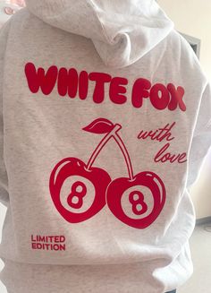 Red 8 Ball, Red Party Themes, Girly Christmas Gifts, Fox Hoodie, Fox Sweater, 16th Birthday Gifts, Cute Christmas Gifts, 8 Ball, Birthday List