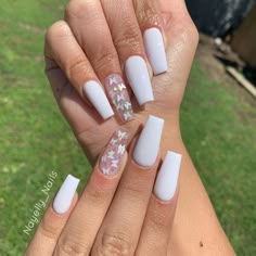 NAYELLY_NAILS ❁ on Instagram: “Crips white butterfly set.🦋 using @valentinobeautypure "super white" 🔥” Cute Acrylic Nail Designs Coffin, Nayelly Nails, Butterfly Nails, Unique Acrylic Nails