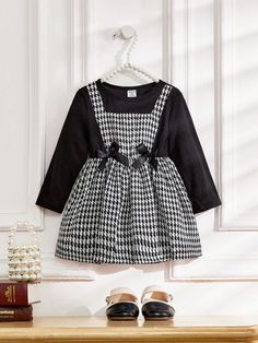 Baby Girl Houndstooth Print Bow Front 2 In 1 Dress Black and White   Long Sleeve Woven Fabric Houndstooth A Line Non-Stretch  Baby Girls Clothing, size features are:Bust: ,Length: ,Sleeve Length: 2 In 1 Dress, Baby Girls Dresses, Kid Fashion, 21st Dresses, Vestido Casual, Girls Clothing, White Long Sleeve, Dress P