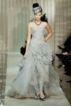 Giorgio Armani Privé Fall 2006 Giorgio Armani Runway, Armani Runway, Tiered Gown, Floral Frocks, Green Gown, Popsugar Fashion, Woven Jacket, Romantic Dress