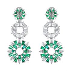 Diamond .81 Cts Emerald 6.34 Cts Please allow 2-3 weeks for delivery. All prices are in US Dollars. Luxury Exquisite Brilliant-cut Earrings, Luxury Emerald Earrings With Halo Setting, Simple Diamond Jewelry, Jeweled Picture, Emerald Jewellery, Emerald Diamond Earrings, Diamond Jewelry Set, Art Jewelry Design, Fire Flower