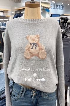 Hollister Clothes, Her Drawing, Girly Outfit, School Homework, Hollister Sweater, Bow Top, Casual Preppy Outfits, Lazy Day Outfits, Fall Sweater