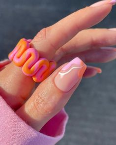 Nail Ink, Wavy Ring, Hippie Nails, Wavy Design, Minimal Nails, Nail Polish Art, Gem Nails, Colour Combo