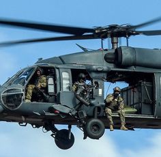 Black Hawk Helicopter, Special Forces Gear, Jet Fighter Pilot, Military Aesthetic, Helicopter Pilots, Airplane Fighter, Tactical Gear Loadout, Naval Force, Air Fighter