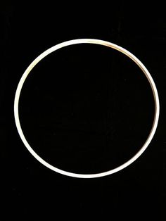 a white circle on a black background