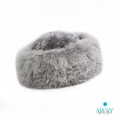 Baby alpaca Fur Hat handcrafted with 100% genuine baby alpaca fur. This exquisitely handmade fur hat offers a remarkably soft and silky texture while providing excellent thermal insulation. Alpaca products boast a superior appearance with a natural luster that remains timeless. Alpacas, known for their gentle environmental impact, offer eco-friendly fur and wool without causing any harm to the animals. In Peru, where the alpaca population thrives, the fur is ethically sourced from natural deaths Cossack Hat, Alpaca Hat, Russian Hat, Grey Fur, Ethnic Bag, Hat Handmade, Luxury Baby, Grey Baby, Fur Hat