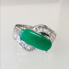 18k Ge - I’m Guessing It’s Electroplated Looks Like Jade But Testing For Chrysoprase Some Inclusions In One Round Stone On Side Looks Like White Topaz 7 3/4 Could Be Played Copper Or Brass Ring Color, Topaz Ring, White Topaz, Womens Jewelry Rings, Topaz, Jade, Color White, Copper, Size 7