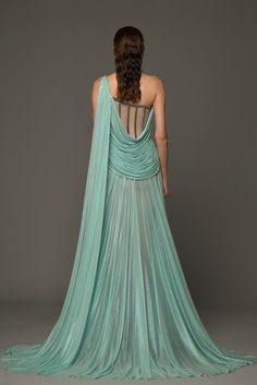 Description Blue A-line, Long dress Sleeveless Open neckline Silk Dry Clean Made in Lebanon 600- 4-4 Chain Corset, Aqua Blue Dress, Greek Dress, Greek Goddess Dress, Ellie Saab, Tulle Maxi Dress, Goddess Dress, Timeless Dress, Statement Dress