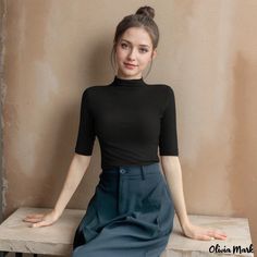 Olivia Mark - Slim-Fit Blouse with Half-Turtleneck and Five-Button Cuffs Sleeve Stencil, Corporate Attire, Fitted Blouses, Professional Fashion, Office Fashion, Cheongsam, Olivia Mark, Types Of Collars, Sleeve Type