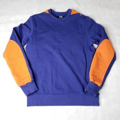 Raf Simons Vintage Crew Neck Sweatshirt Blue / Orange Elbow Patches Size Xs Men's In Good Pre-Owned Condition. Size Xs / Extra Small Men's Vintage 2005 Crew Neck Sweatshirt. Dark Blue With Orange Elbow Patches. Retails For 649$ Measures Bust: 19" Length: 25" **Bundle 2 Or More Items And Save! ~~~Please Read My Meet The Posher Listing For Additional Information On Your Order! Thank You! Raf Simons Shirt, Vintage Crew Neck, Raf Simons, Elbow Patches, Blue Orange, Vintage Men, Dark Blue, Crew Neck Sweatshirt, Mens Shirts