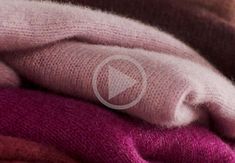 Give our most iconic piece a new twist with six different ways to drape, loop and fling your Cashmere Travel Wrap. Follow along with our step-by-step how-to video. Scarf Tying, Funky Fashion