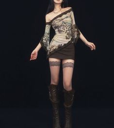 Whimsigoth Going Out Outfit, Subtle Alternative Fashion, Eclectic Alternative Fashion, Waacking Dance Outfit, Goth Mermaid Outfit, Niamh Core, Earthy Core, Neo Grunge Style, 2000s Fashion Outfits