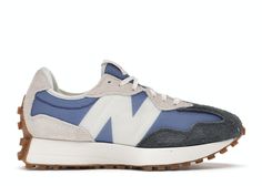 Check out the New Balance 327 Blue Grey (W) available on @StockX Sneaker Bar, New Balance Blue, New Balance 327, Sneaker Release, New Balance Sneakers, Grey Sneakers, Orange Grey, New Balance Shoes, Grey Women