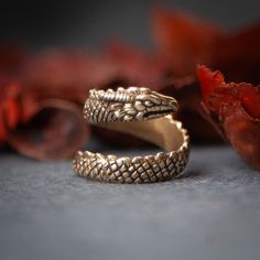 Jewelry Looks, Finger Jewelry, Scandinavian Jewelry, Present For Her, Rings Handmade, Presents For Her, Snake Ring, Handcrafted Rings, Brass Ring