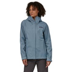 Simple and unpretentious, our trusted Torrentshell 3L Jacket uses 3-layer H2No® Performance Standard technology and a PFC-free DWR finish (durable water repellent coating that does not contain perfluorinated chemicals) for exceptional waterproof/breathable performance, all-day comfort and long-lasting waterproof durability. Fair Trade Certified™ sewn. Product Features: Waterproof/breathable H2No® Performance Standard 3-layer shell with a PFC-free DWR finish (durable water repellent coating that Patagonia Torrentshell, Layered Shirts, Suit Pant, Skateboarder, Pull Sweat, Pocket Jacket, Ski Boots, Patagonia Womens, Ski Jacket