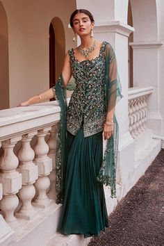 Shop for Sanya Gulati Green Embroidered Kurta Set for Women Online at Aza Fashions Green Sharara Suit, Blue Sharara, Green Sharara, Embroidery Tassels, Gharara Designs, Embroidered Sharara, Indian Bridesmaids, Sharara Pants, Short Shirt