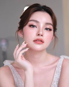 All Posts • Instagram Korean Fresh Makeup Look, Filipino Bridal Makeup, Debut Make Up Look, Make Up Thailand Look, Grad Makeup Looks, Makeup Bridal Looks, Cool Tone Makeup Looks, Make Up Graduation, Graduation Look Makeup