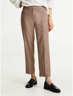 Tommy Hilfiger women's pant. Smarter looks call for a timeless foundation, and these checked pants fit the bill with their slim, straight-leg silhouette.  Material: 63% Recycled Polyester, 34% Viscose, 3% Elastane. Classic Houndstooth Pants For Business Casual, Classic Plaid Pants For Workwear, Business Casual Tapered Leg Houndstooth Pants, Classic Plaid Pants For Business Casual, Classic Plaid Business Casual Pants, Classic Houndstooth Bottoms For Workwear, Classic Houndstooth Bottoms For Work, Classic Houndstooth Pattern Bottoms, Tommy Hilfiger Straight Leg Pants With Welt Pockets