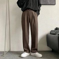 Elevate your wardrobe with our items, the epitome of modern elegance and versatility of Korean Men’s Fashion. Black Suit Pants, Mens Office, Pants Korean, Korean Ulzzang, Leisure Suit, Formal Trousers, Formal Pants, Ootd Dress, Loose Trousers