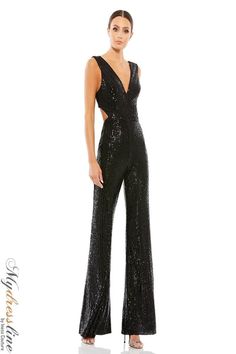 Looking for a stunning dress for your next special event? Check out the Mac Duggal 26691 from the Spring 2022 evening collection. This beautiful piece features a sleeveless silhouette, V-neckline, and ruched detailing at the waist. The perfect choice for a wedding guest or mother of the bride, this dress is sure to turn heads. Black Sequin Jumpsuit, Formal Jumpsuit, Sequin Jumpsuit, Jumpsuit Elegant, Mac Duggal, Jumpsuit Fashion, Sleeveless Jumpsuits, Wide Leg Jumpsuit, Black Sequins