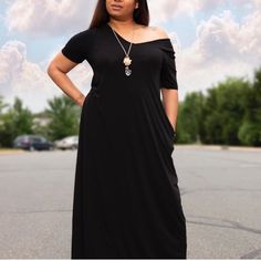 Black, Full Length, Maxi Dress With Pockets. Never Worn Chic Black Short Sleeve Maxi Dress, Casual Black Maxi Dress For Night Out, Black A-line Casual Maxi Dress, Cheap Black A-line Maxi Dress, Black Summer Maxi Dress With Button-up Front, Black Cotton Maxi Dress With V-neck, Black Non-stretch Maxi Dress, Black Maxi Dress, Full Length