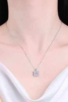 1 Carat Moissanite Square Pendant Chain Necklace https://fitggins.com/products/1-carat-moissanite-square-pendant-chain-necklace 
FITGGINS
 #Hot #MyLook #CurrentlyWearing #MyLookToday #InMyCloset #LookOfTheDay #OutfitIdeas4You #OutfitLook #Inspofashion #InspiringOutfit #OOTDinspo #OutfitGrid Stones Craft, Stone Properties, Moissanite Necklace, Moissanite Earrings, Moissanite Jewelry, Square Pendant, Outfit Look, 3 Carat, Style Minimalist