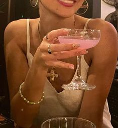 Carrie Bradshaw, Instagram Inspo, City Girl, Star Girl, Gossip Girl, Summer Aesthetic, Photo Dump, Dream Life, Night Life