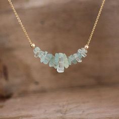 Gold Gemstone Necklace, Raw Stone Necklace, Raw Stone Jewelry, March Birthstone Jewelry, Raw Crystal Necklace, Chakra Necklace, Diy Schmuck, Bijoux Diy, Birthstone Necklace