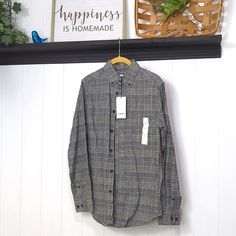 Nwt Goodfellow Plaid Button Down Size Small Button Down Has A Pocket 22 Across 28 Long Fall Business Casual Shirt With Buttons, Fall Business Casual Shirt, Business Casual Shirt For Fall, Business Casual Fall Shirt, Gray Workwear Shirt With Buttons, Gray Buttoned Shirt For Work, Gray Fall Shirt With Button Closure, Gray Shirt With Button Closure For Fall, Gray Tops With Button Closure For Business Casual