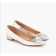 J. Crew Pointy Toe Flats Color: Silver Metallic Mirror Size: 6.5 Retail: $148.00 Classic, Pointed-Toe Flats That Sharpen Up And Polish Off Any Outfit. Plus, These Reflect Your Sparkling Personality...Literally. Specchio Upper. Leather Lining. Item K9474. Silver Pointed Toe Flats For Formal Occasions, Candle Dressing, Pointy Toe Flats, Hair Cover, Silver Flats, Silver Mirror, Flats Shoes, Pointed Toe Flats, Flat Color