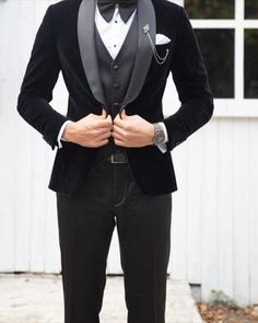 Engagement Suits, 3 Piece Suit Men, Tuxedo Suit For Men, Wedding Suit Groom, Men Suit Wedding, Men Suits Black, Black Velvet Suit, Prom Tuxedo, Wedding Suits Groom