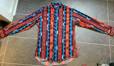 In very good shape!  Measurements are pit to pit is 21.5 inches and length is 31.  X long tails Multicolor Long Sleeve Western Shirt, Multicolor Cotton Western Shirt, Multicolor Cotton Tops For Rodeo, Multicolor Casual Shirt For Rodeo, Wrangler Cowboy, Wrangler Cowboy Cut, Long Tail, Hearts Desire, Cute Shoes