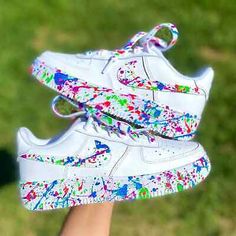 Pinterest Custom Forces, Painted Af1, Sepatu Air Jordan, Painted Nikes, Custom Af1, Custom Painted Shoes, Nike Air Force 1 Mid, Nike Air Force 1 High, Air Force 1 Custom