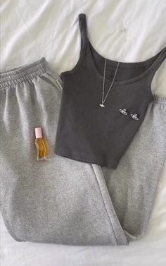 Mode Zara, Trendy Outfits For Teens, Cute Lazy Day Outfits, Lazy Day Outfits, Swaggy Outfits, Cute Everyday Outfits, Cute Simple Outfits, Really Cute Outfits