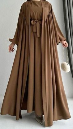 Popular Clothing Styles, Muslimah Style, Simple Gowns, Punjabi Dress, Modest Dresses Casual, Fancy Dresses Long